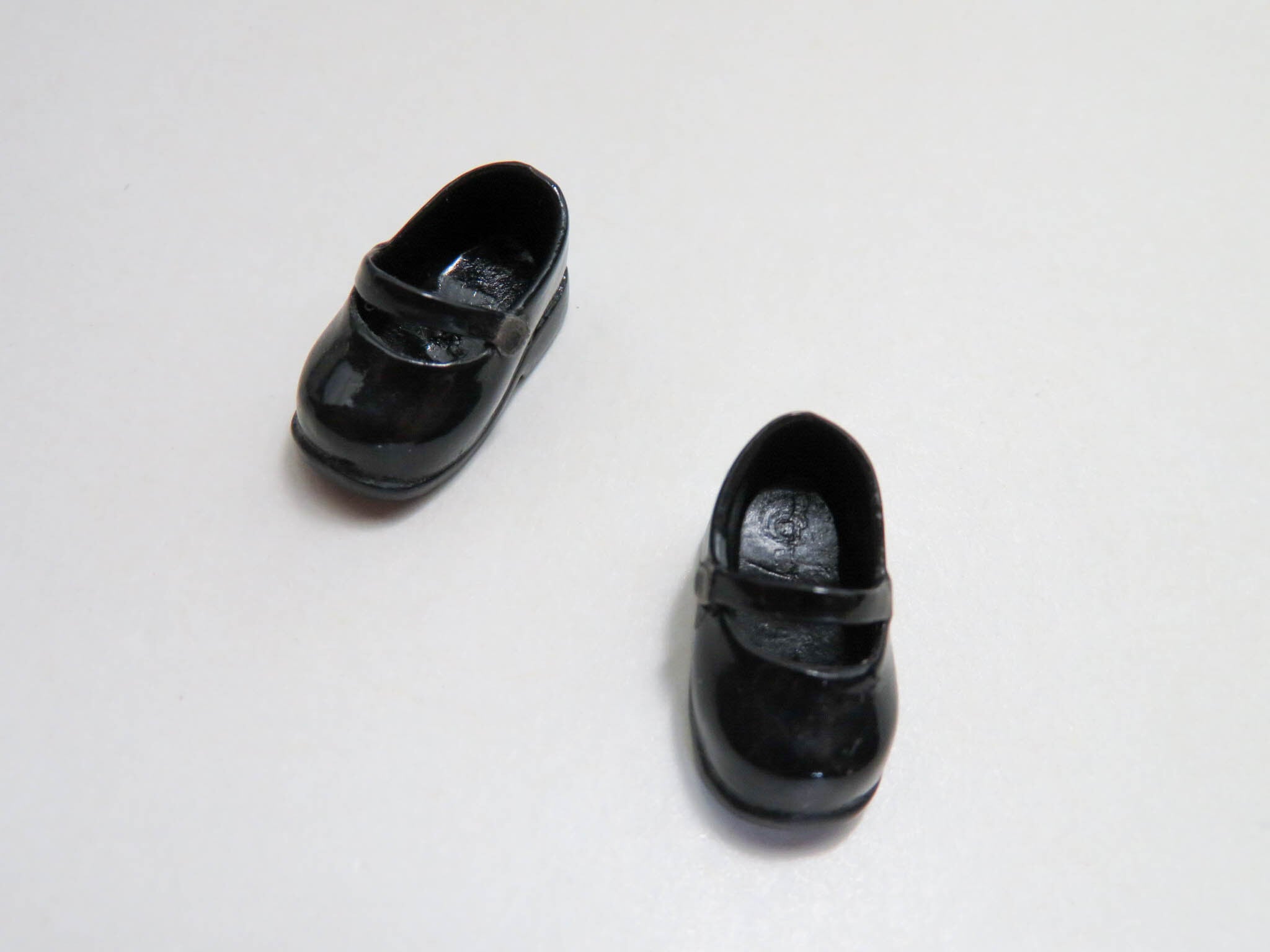 再入荷(A-ランク)ねんどろいどどーる エミリ ストラップパンプス