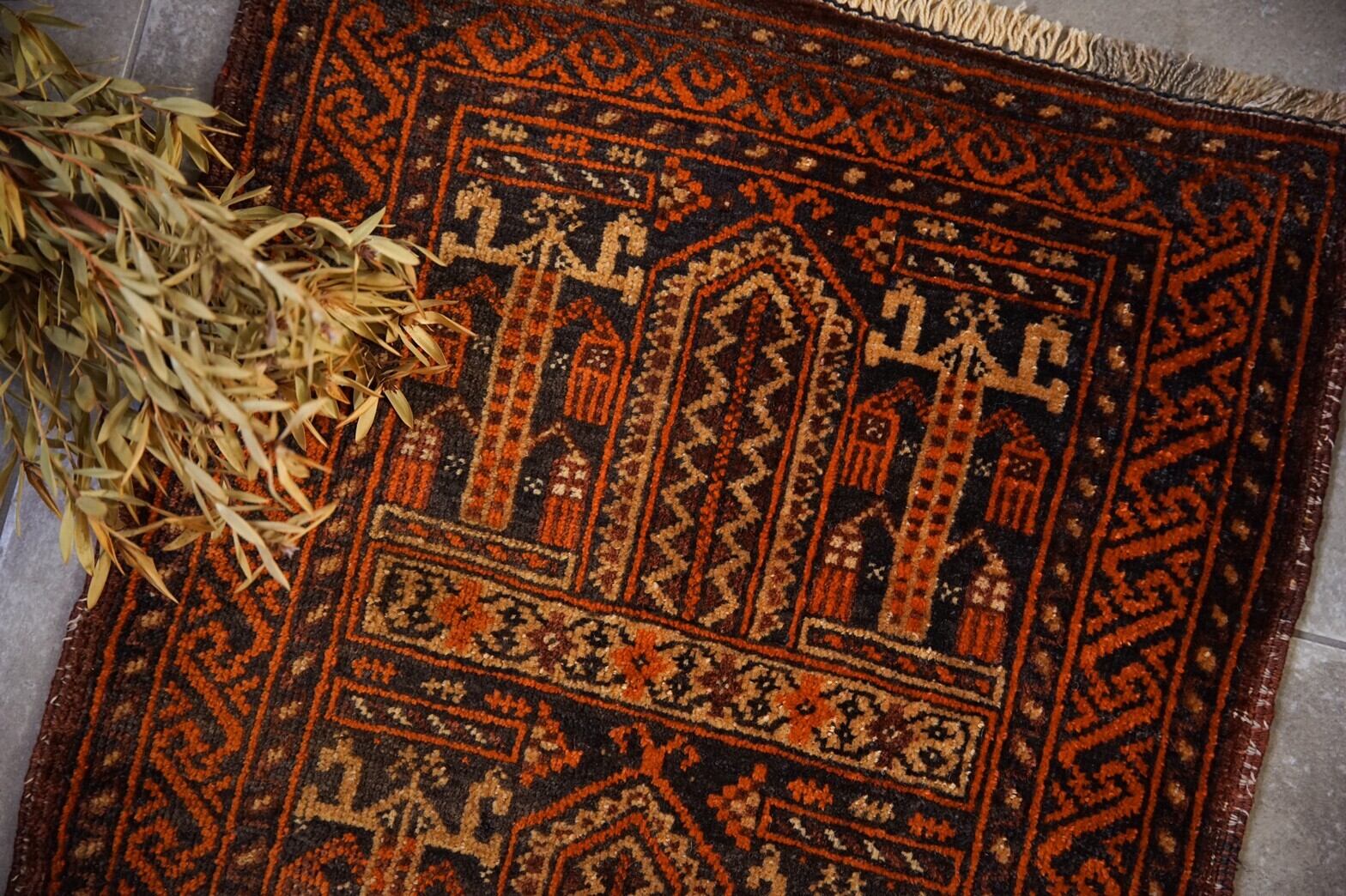 183 -Vintage Ali khoja rug