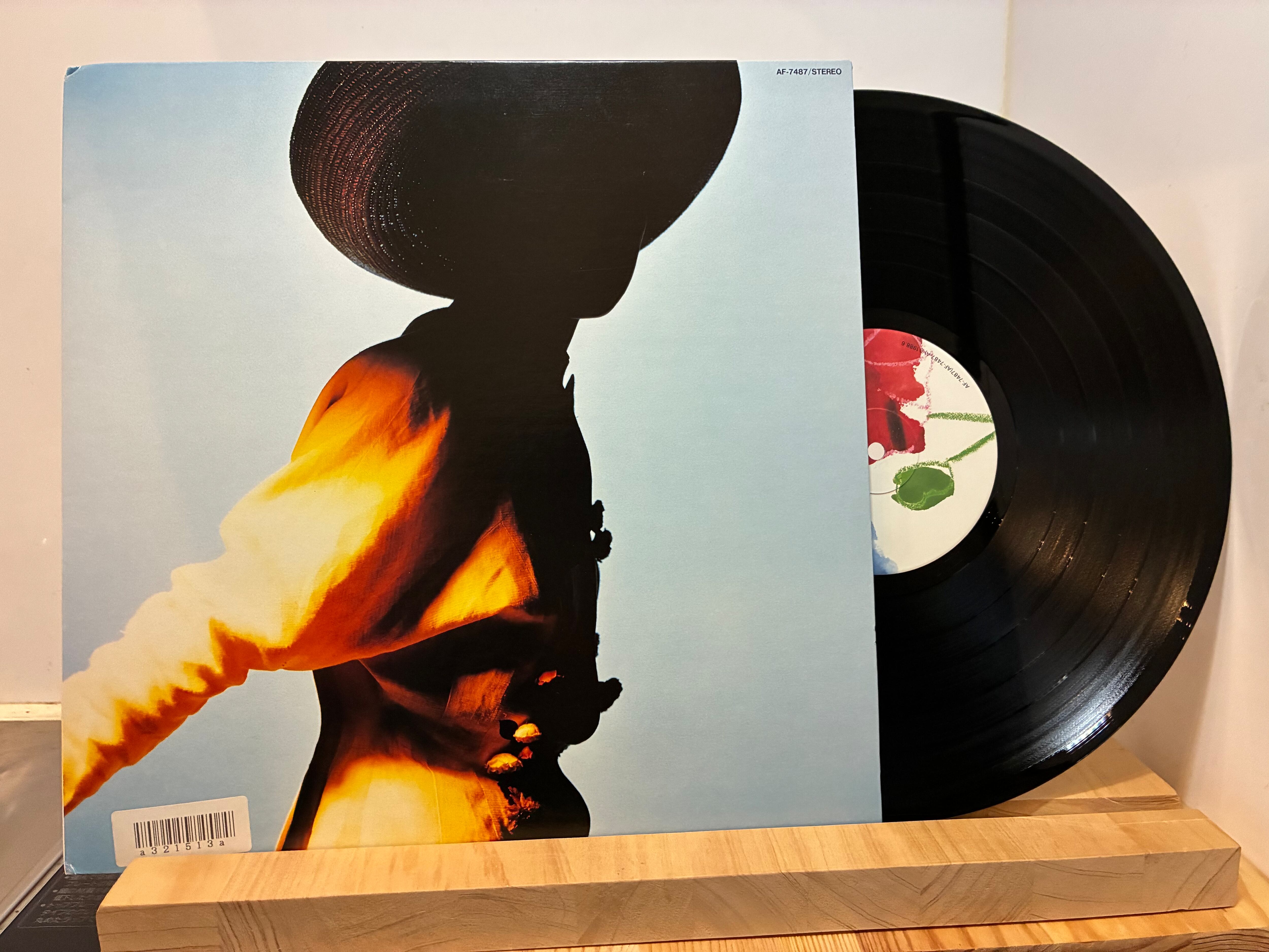 山口百恵「絶唱」レコード 山口百恵 / 絶唱 | sixteen records (シックスティーンレコード)