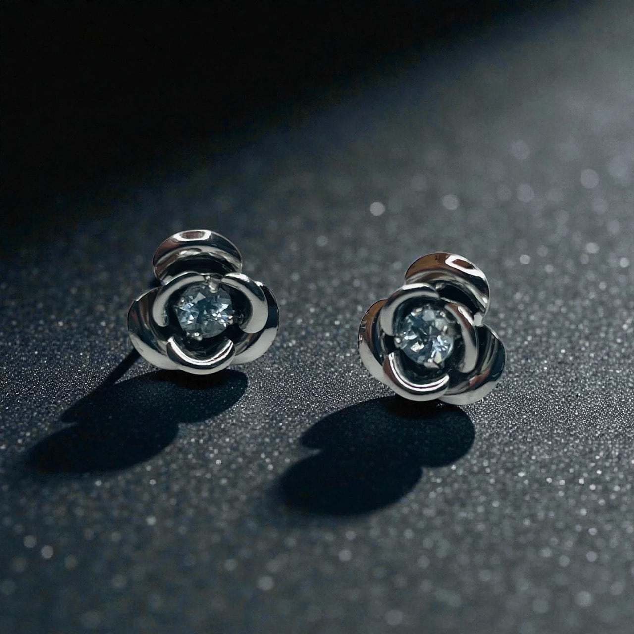 宝石付きシルバーローズピアス｜ガーネット/アメジスト/ブルートパーズ