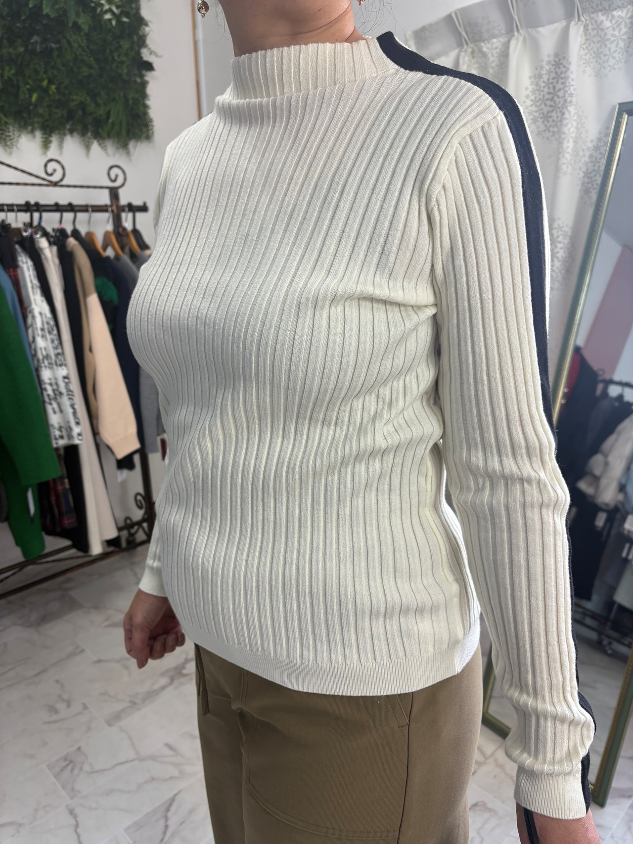 LA DULEE サイドラインリブニット　70107