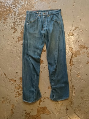 Levi's RED 1st Standard