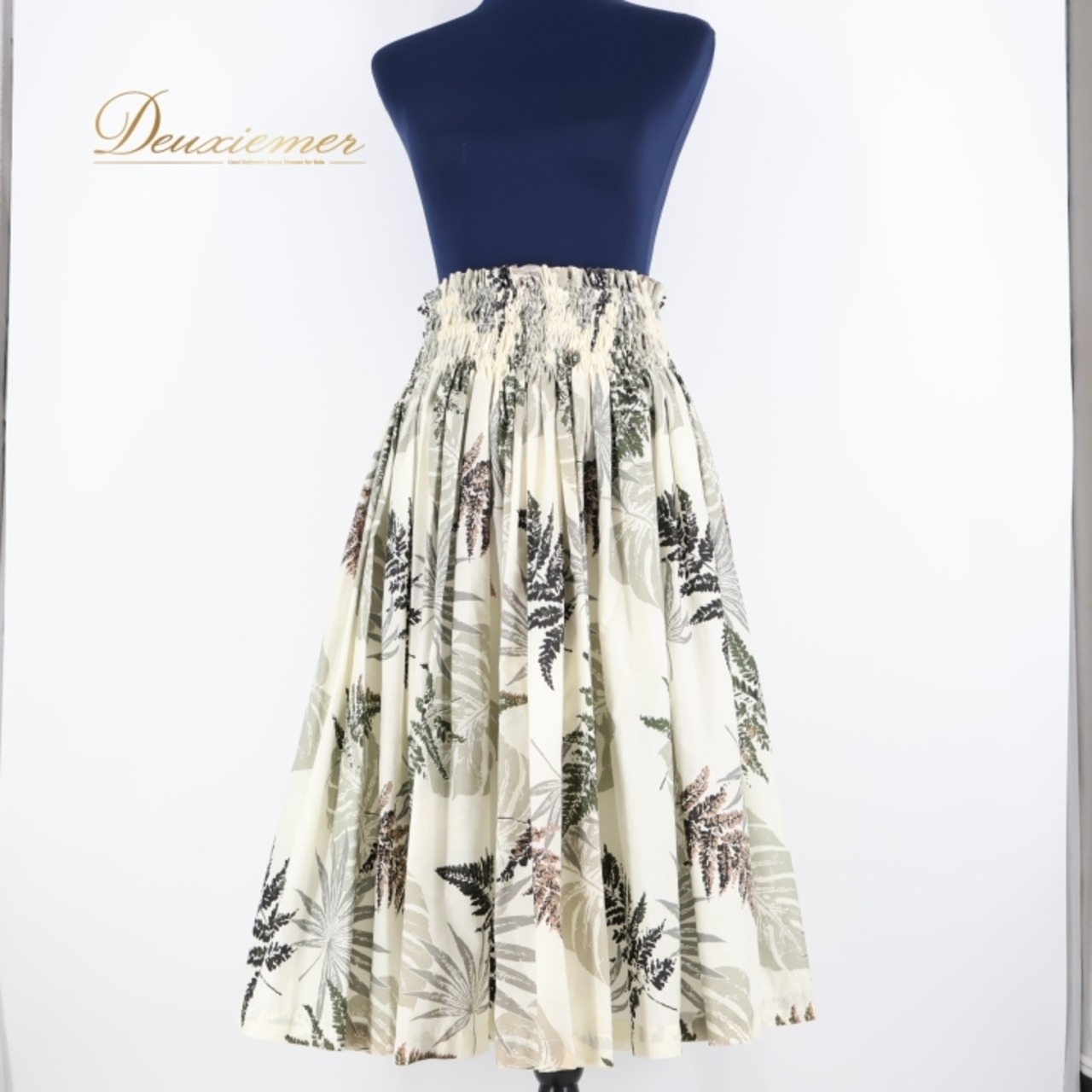 フラダンス 衣装 パウスカート ホワイト系 フラ ダンス シングル ハワイアン アロハ 白 緑 茶 モンステラ柄 パラパライ柄 華やか 爽やか スカート ふんわり グリーン系 ブラウン系