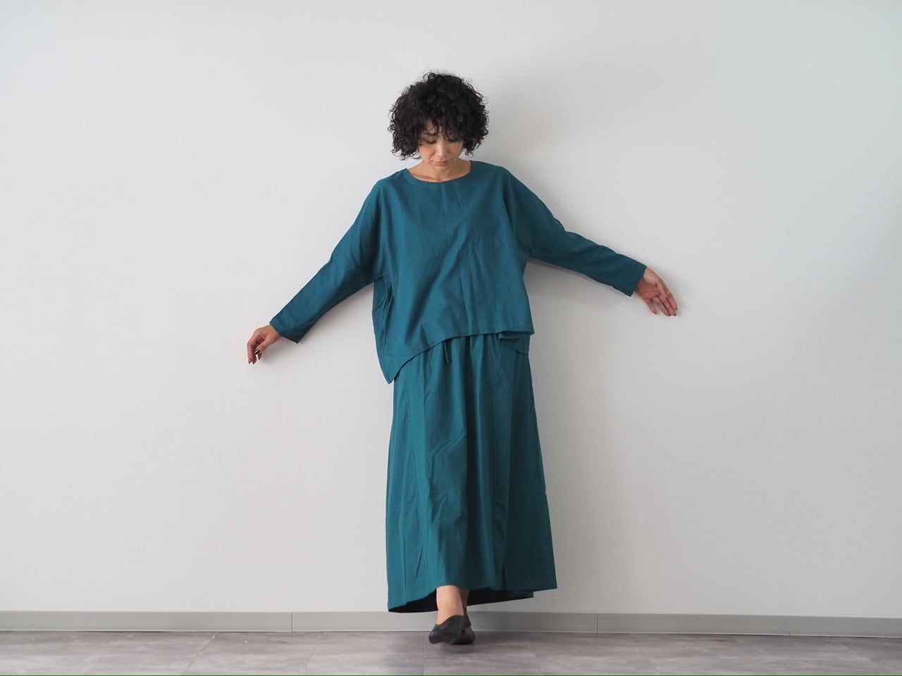ふわっと起毛コットン、シンプル長袖トップス/ピーコックグリーン