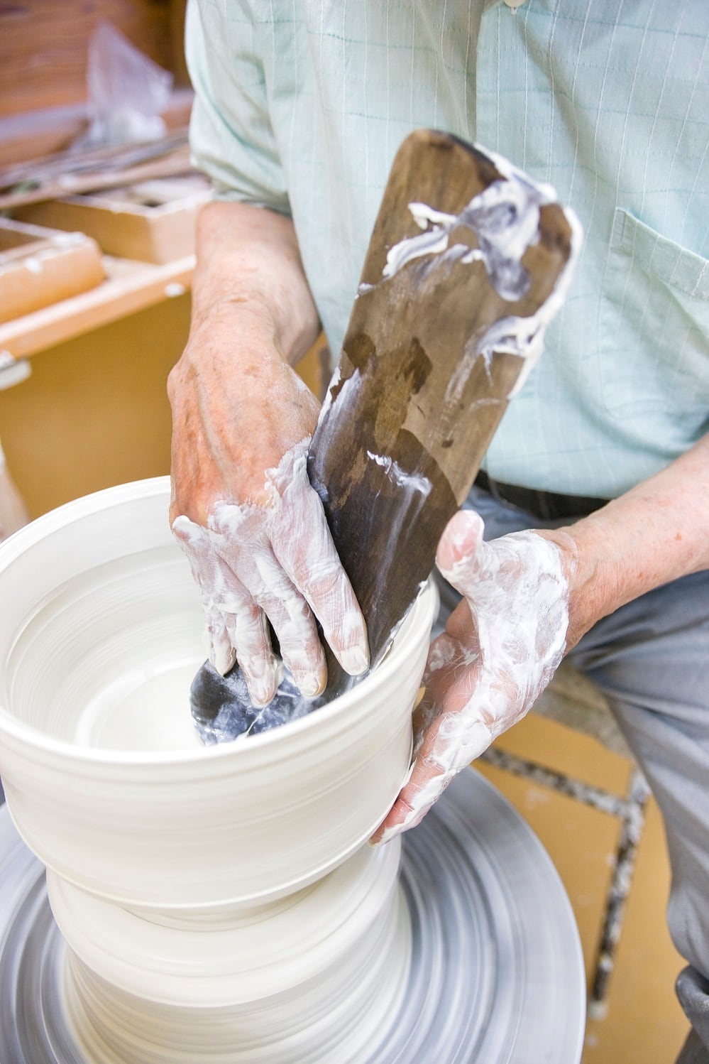 有田焼　人間国宝　井上萬二作　白磁ワインカップセット 有田焼 人間国宝 井上萬二作 白磁ワインカップセット 有田焼 人間国宝