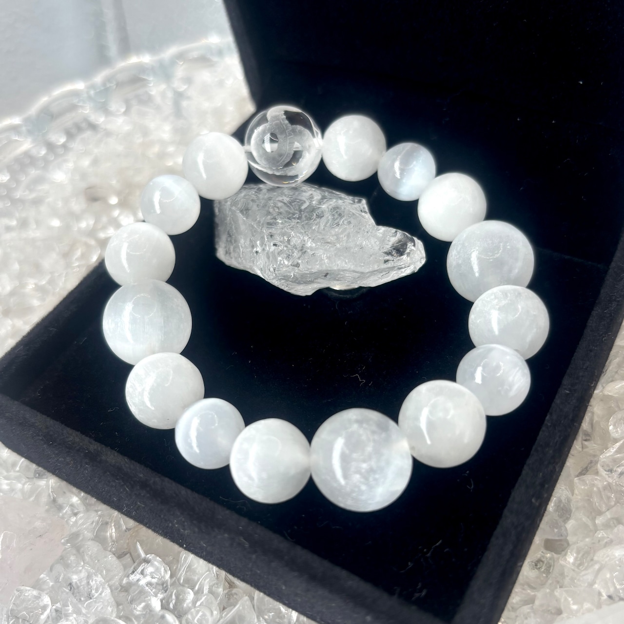 白蛇とセレナイト(約15cm)