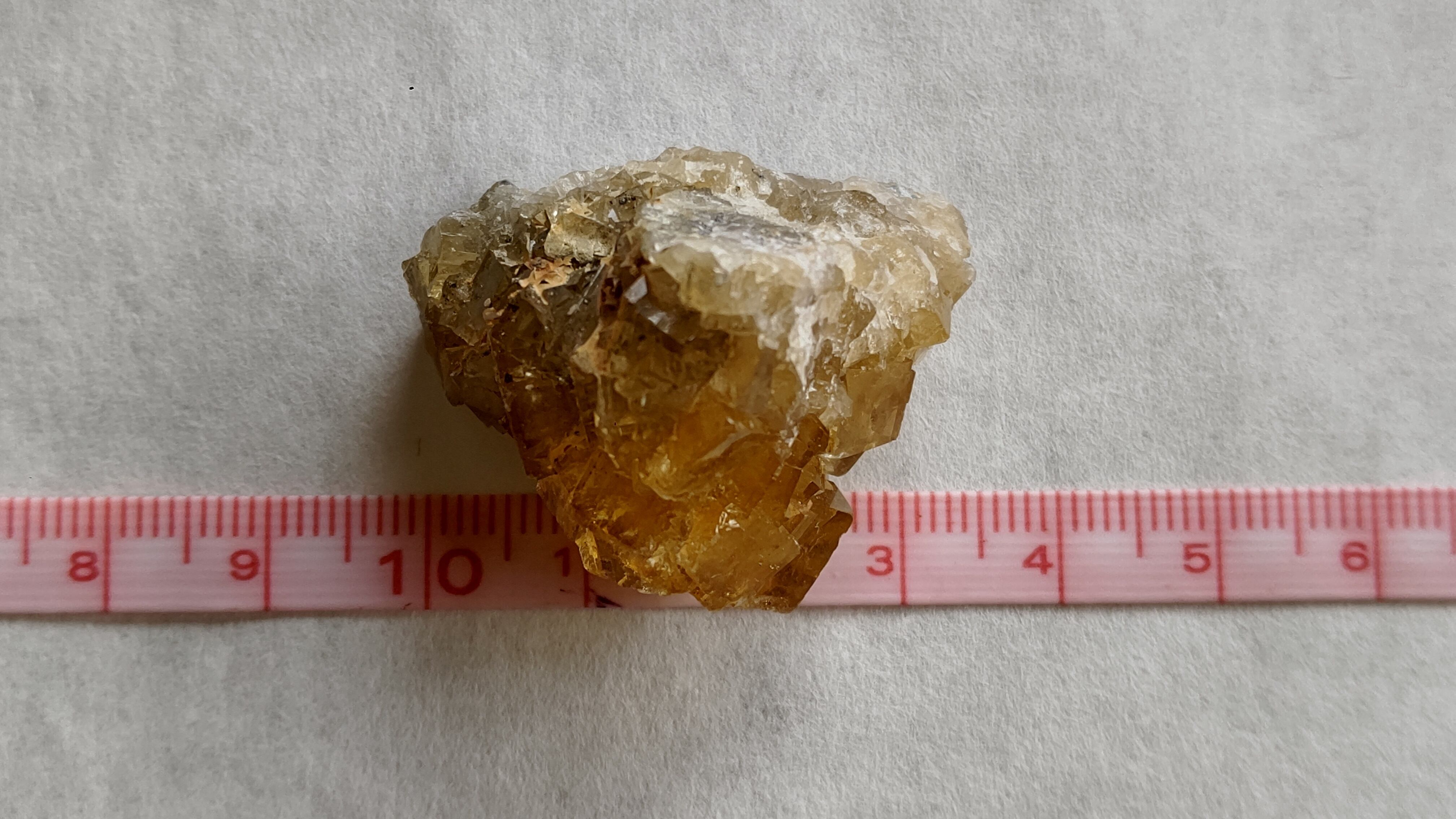 a.イエローフローライト（蛍光）クラスター | HinoNatural