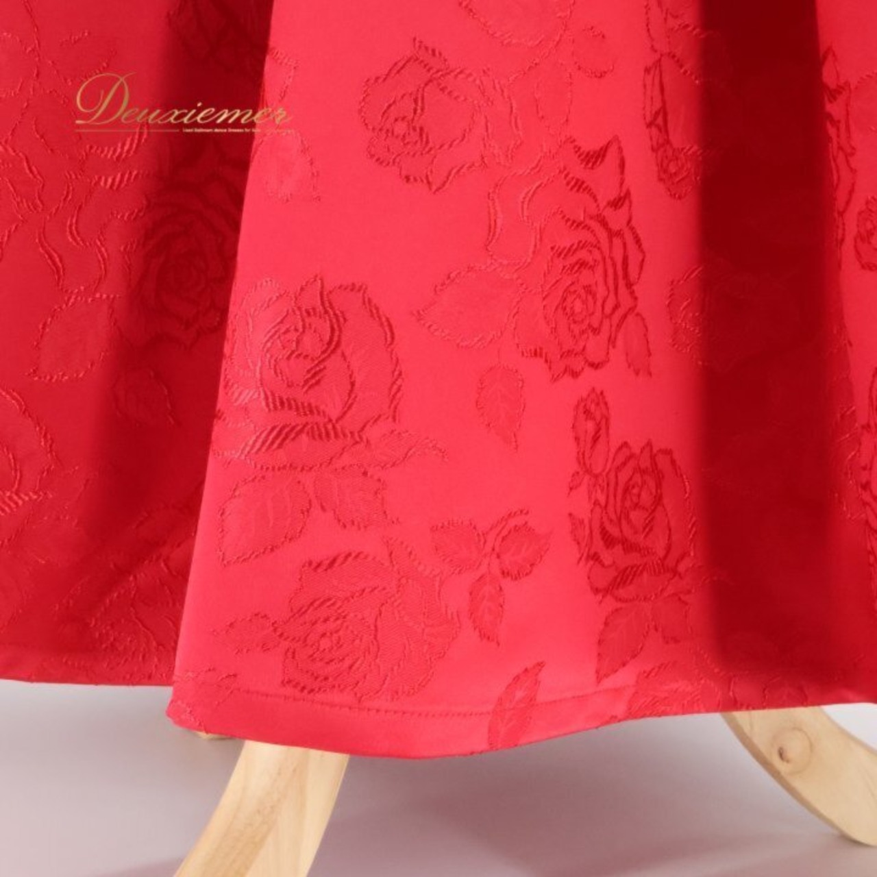 フラダンス 衣装 ワンピース ドレス セキノレーシングスポーツ ブラック系 レッド系 Hula Ku 日本製 ベロア ツーカラー ダンス衣装 ハワイアンダンス レディース 上品 花柄 刺繍 大人っぽい 伸縮性無し 肩パッド レディースファッション