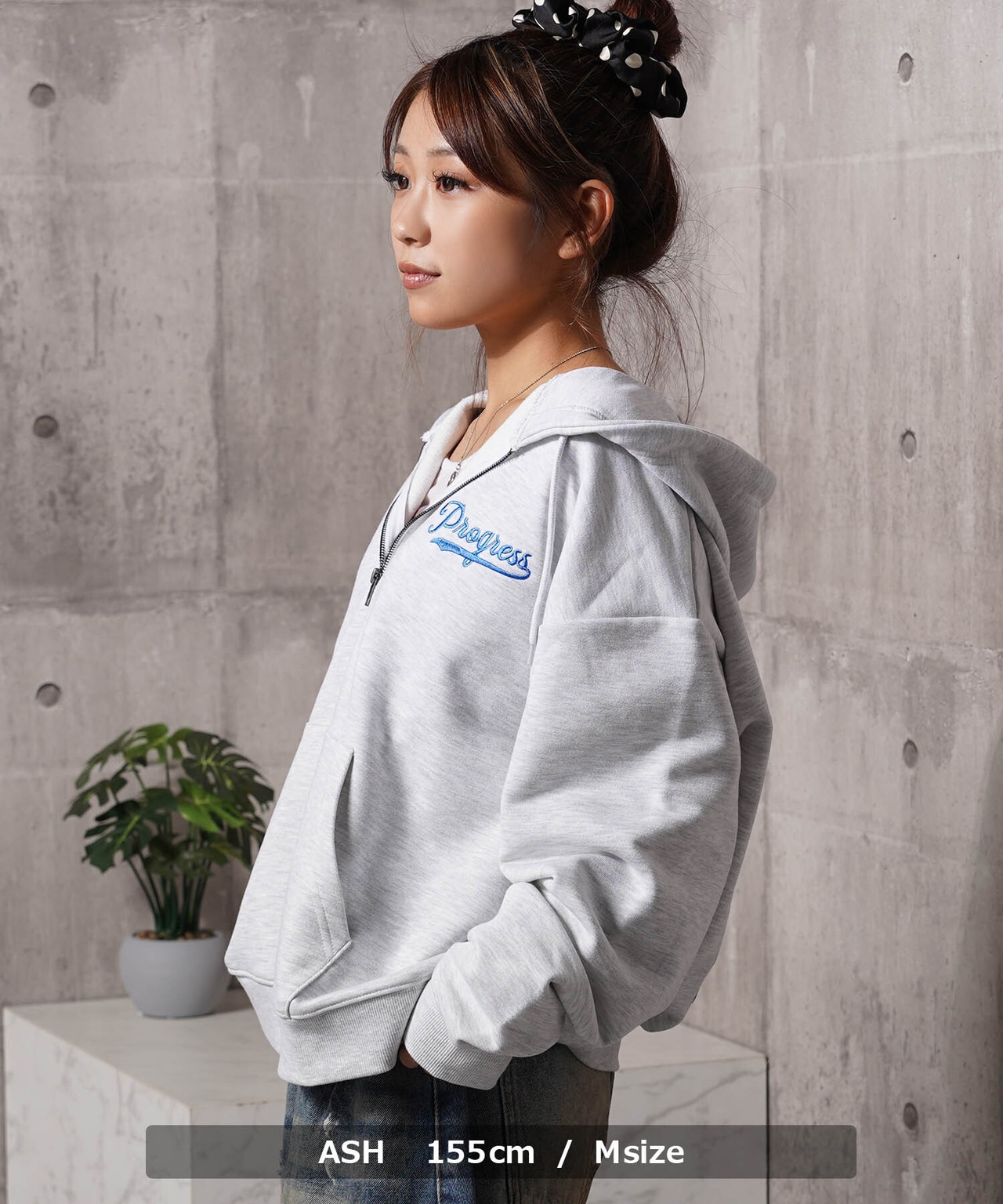 ◆フレブル サガラ刺繍 ジップパーカー◆sb-g9481452g