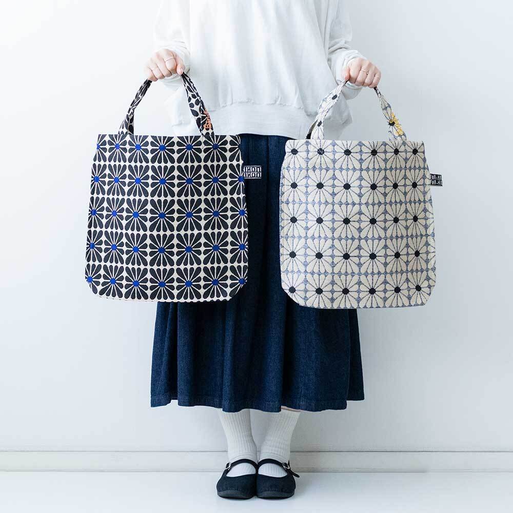 Bindu カップフラワージャガードリバーストート