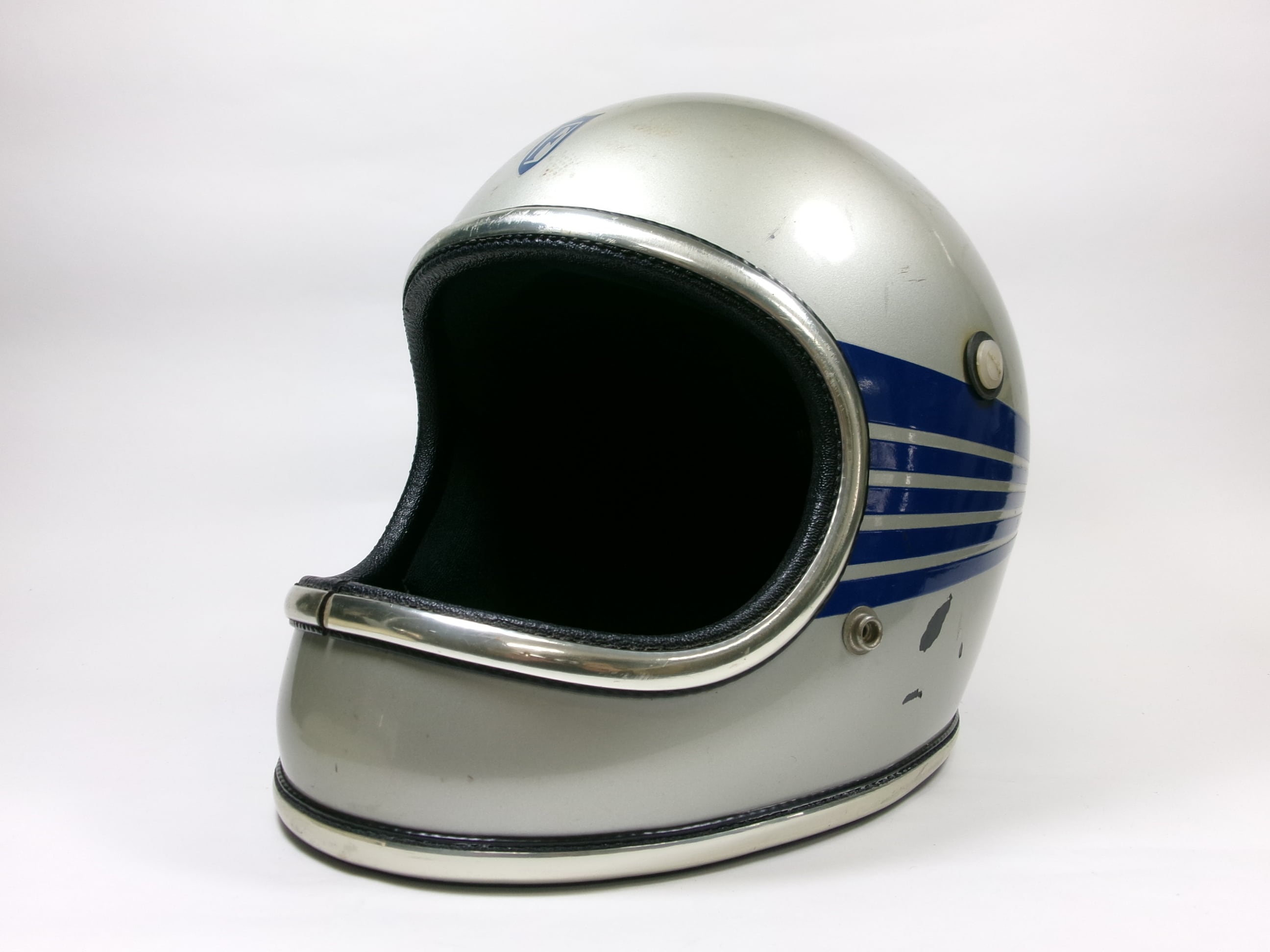 HEADS Vintage Helmets & Accessories