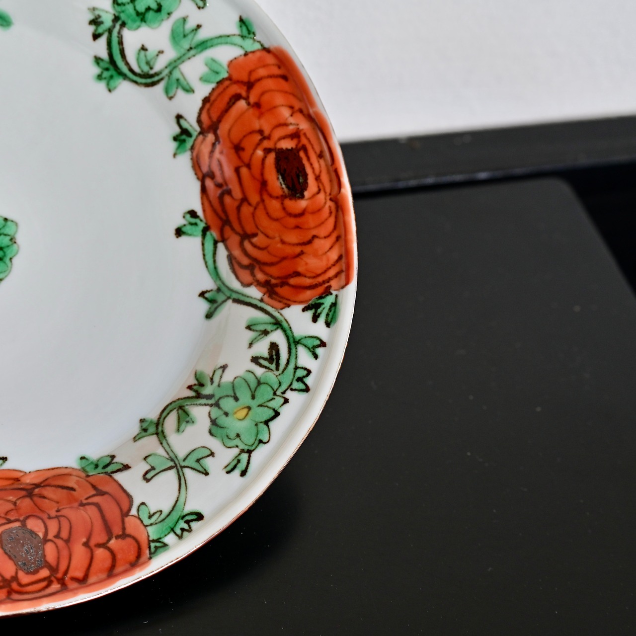 村田菜穂美『楕円リム盛皿 ラナンキュラス 赤』2104130001666/