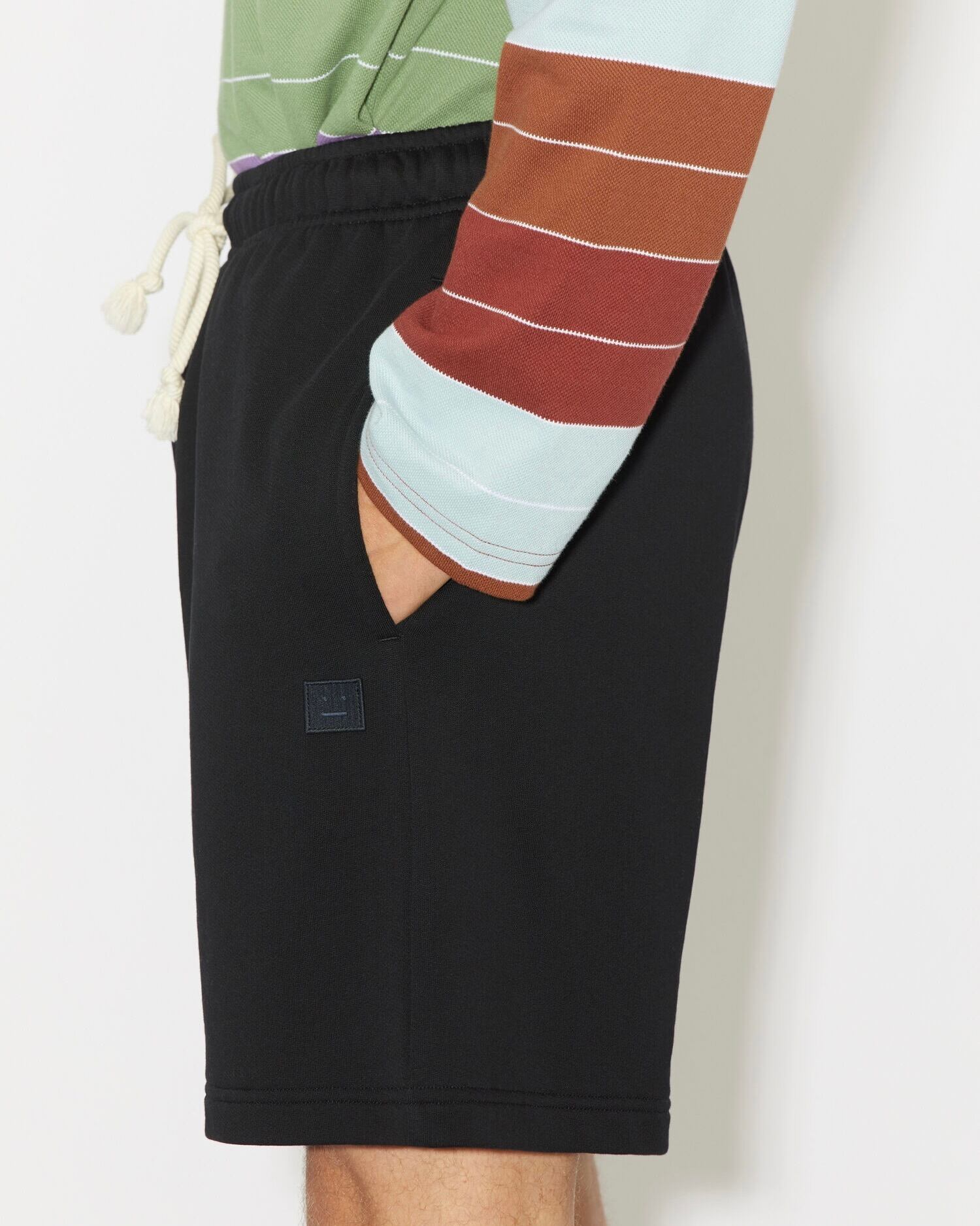 ACNE STUDIOS UNI】コットンスウェットショートパンツ | idealclasse ACNE STUDIOS UNI】コットンスウェットショートパンツ | idealclasse
