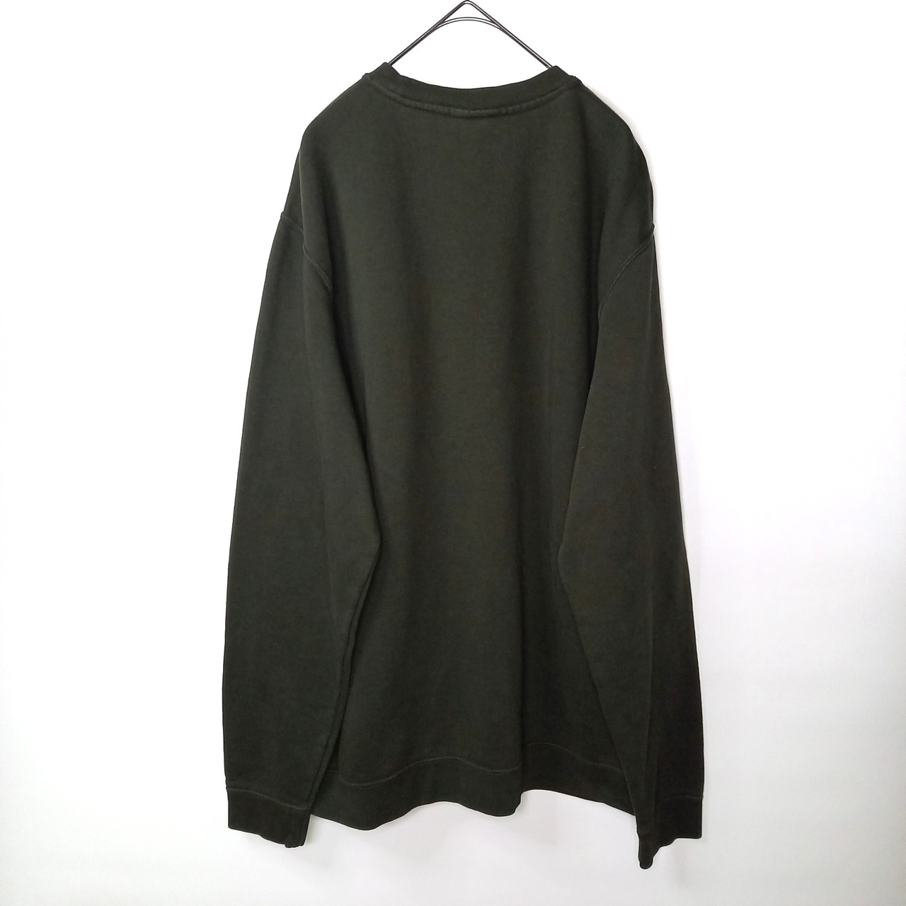 ナイキ　クルーネック　スウェット　プルオーバー　刺繍ロゴ　スウォッシュ　オリーブ　カーキ　XL