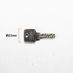 【ワンオフ】レザー キーキャップ｜Leather Key-cap(S)｜スモールサイズ｜本ヌメ革(姫路レザー)"ブラック Kukri"｜S001