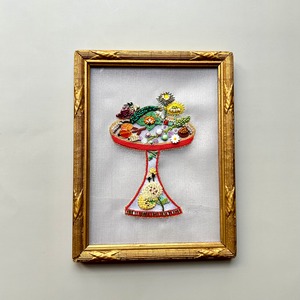 お供えものシリーズ・高杯の額入り刺繍〈中秋の名月〉