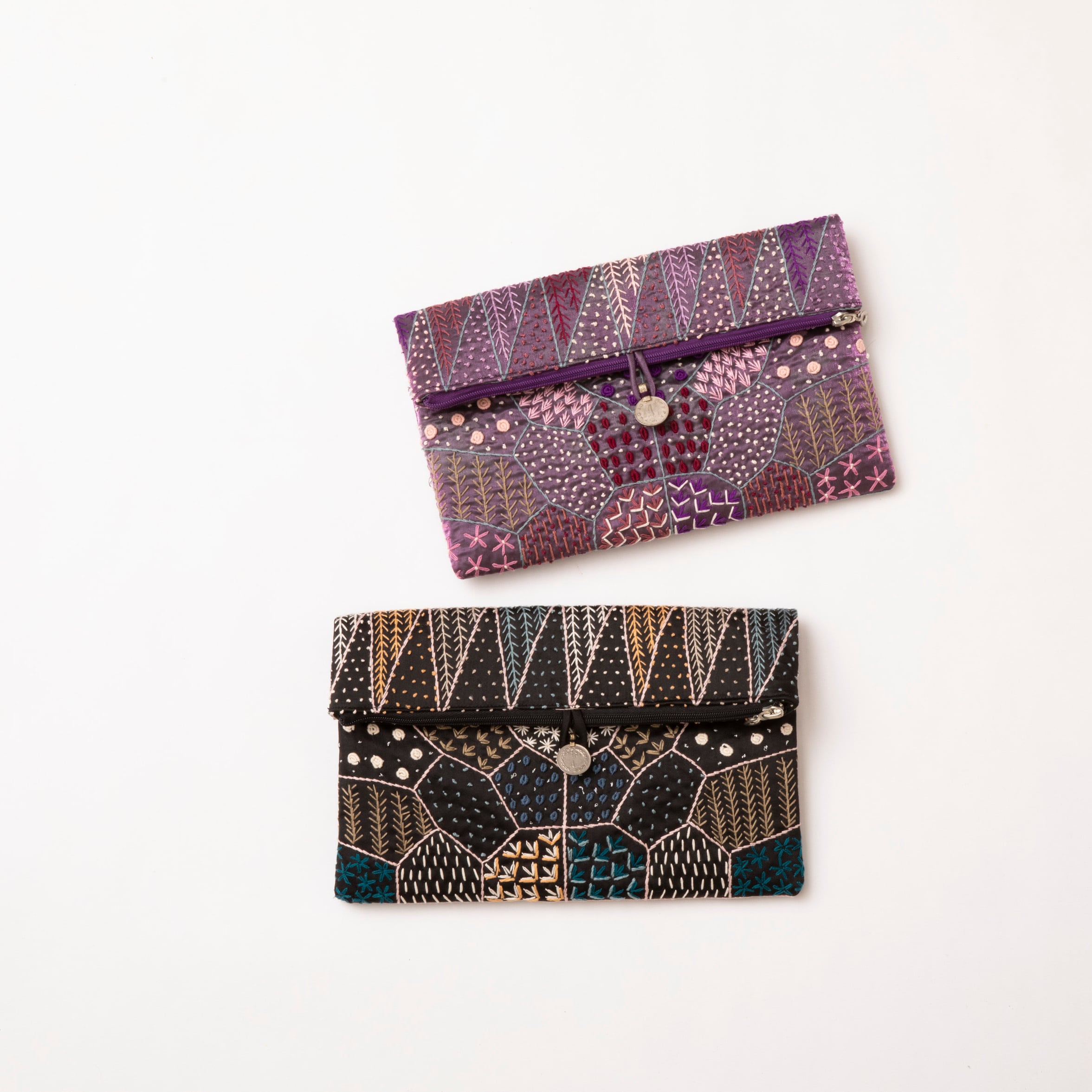 bonbon / アフガニスタン刺繍クラッチバッグ〈シルク〉 | iandada