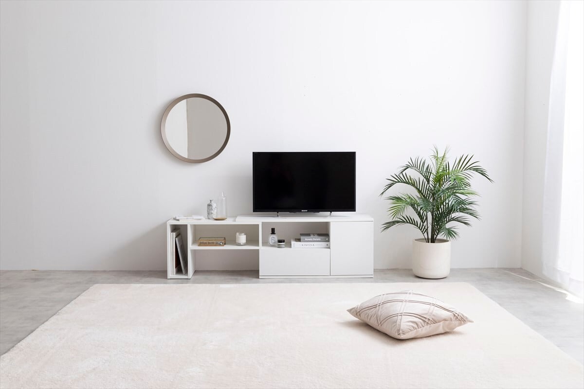 お部屋の大きさや間取りに合わせて自由自在にレイアウトできる伸縮テレビ台