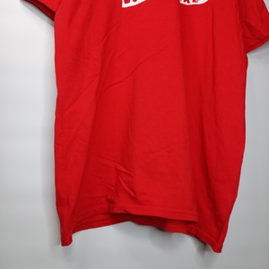 ノーブランド　クルーネック　プリントTシャツ　半袖　企業ロゴ　レッド