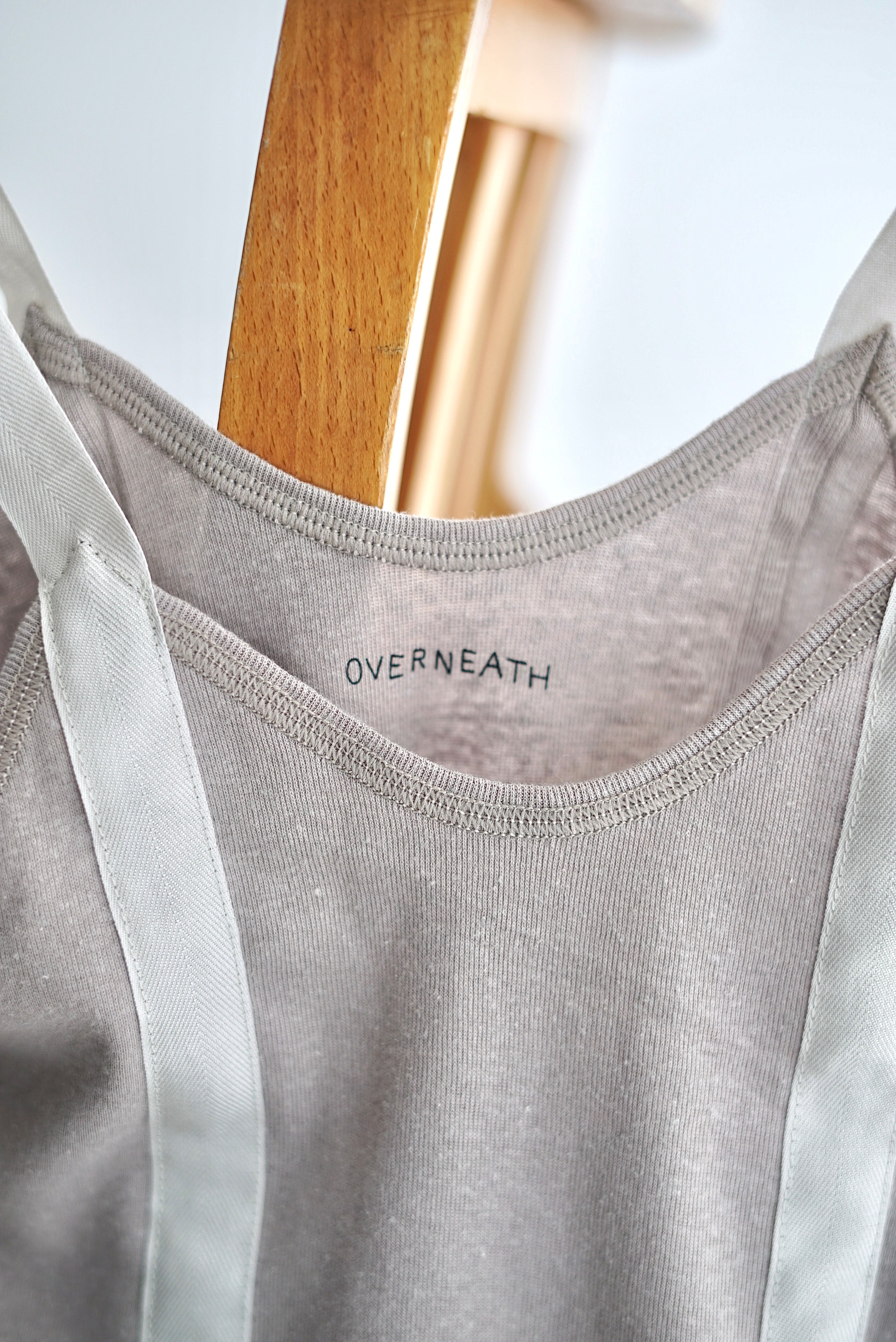 OVERNEATH / Garter Tank 072 (Light Grey , Brown) | JUQUI Online