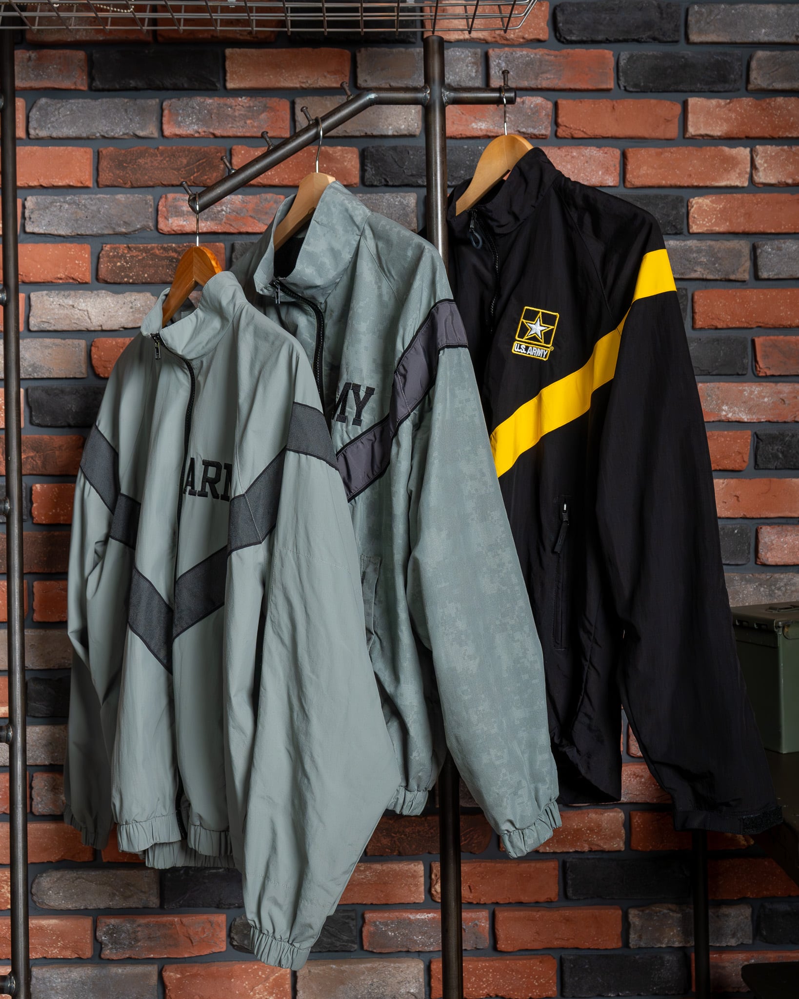 U.S.Army Improved Physical Fitness Uniform Jacket U.S.Army Improved Physical Fitness Uniform Jacket