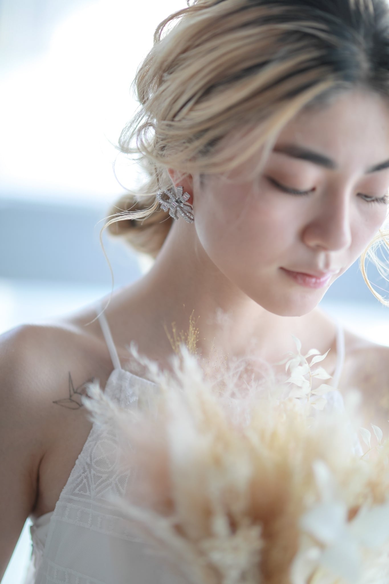 E-111 キュービックジルコニア ribbonピアス | ウェディング