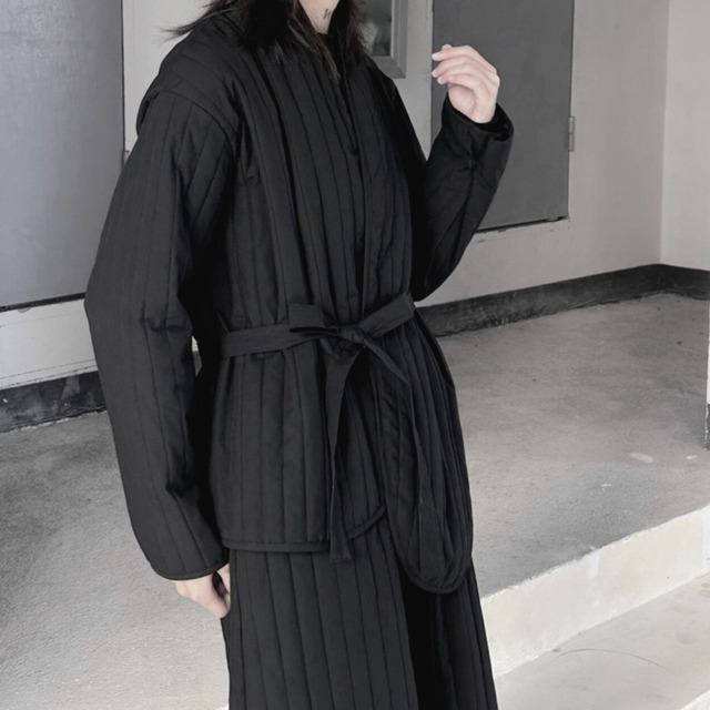 Asymmetric quilted short coat C0756