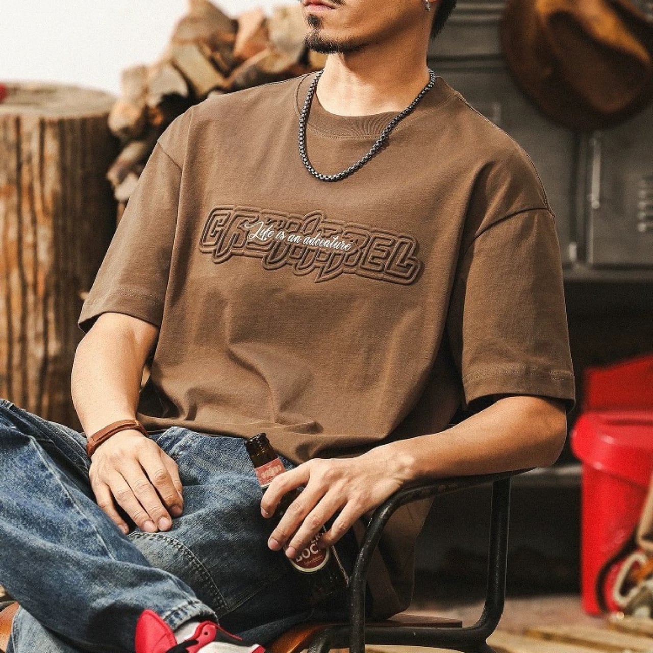 刺繍ロゴ クルーネック レギュラーフィットTシャツ 00369