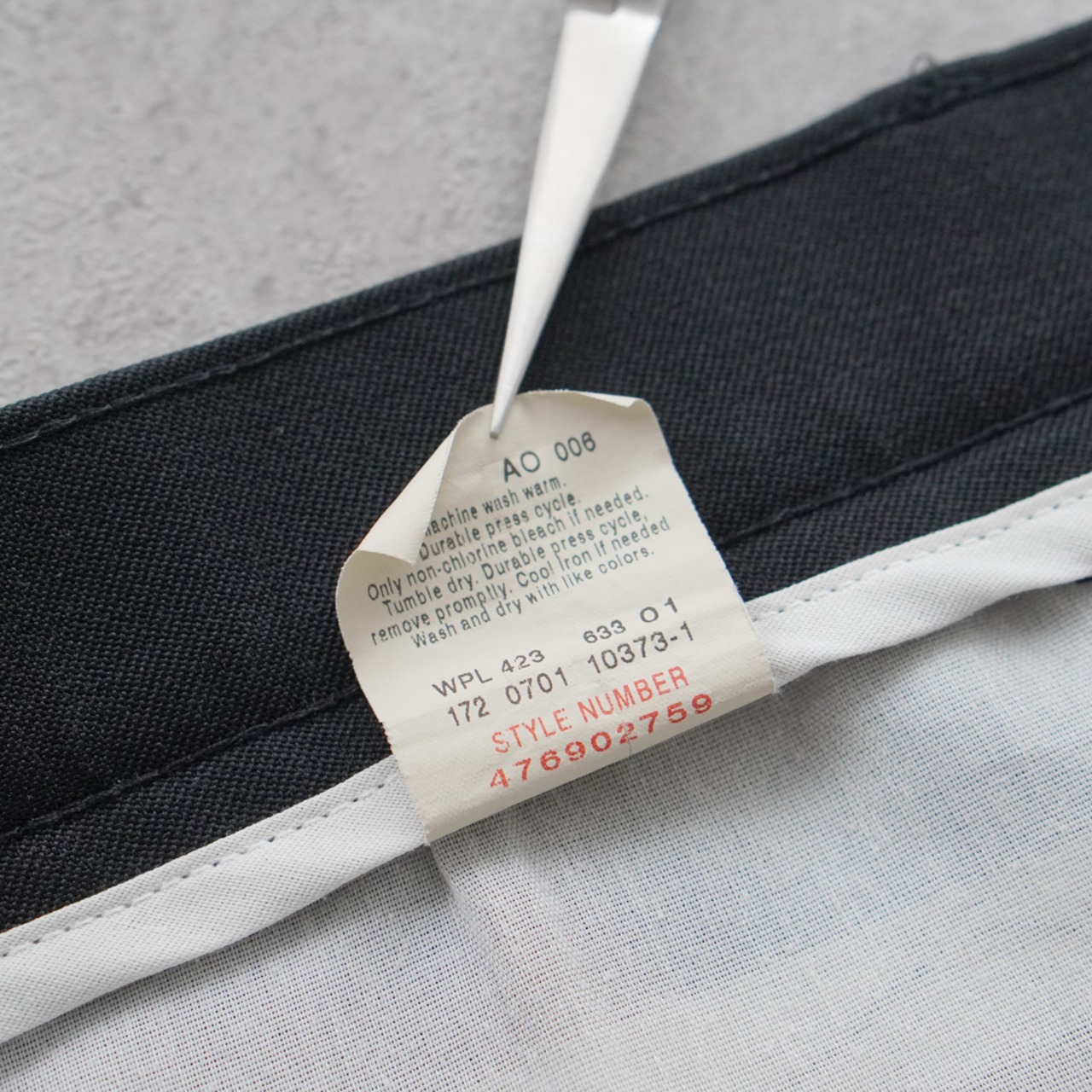 00s Levi's ACTION SLACKS BLACK [W35.5L31相当] 古着 - 10