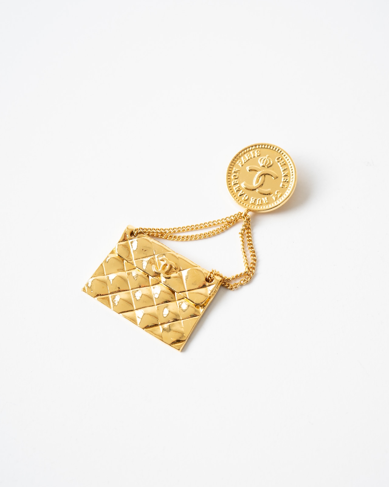 〈CHANEL〉Matelasse Brooch 1970s