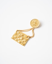 〈CHANEL〉Matelasse Brooch 1970s