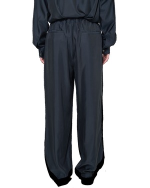 ssstein "CUPRO TWILL WIDE EASY TROUSERS 〔BLACK〕"