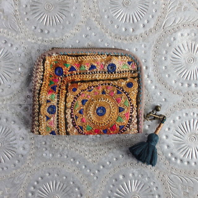 インド刺繍のカードケース