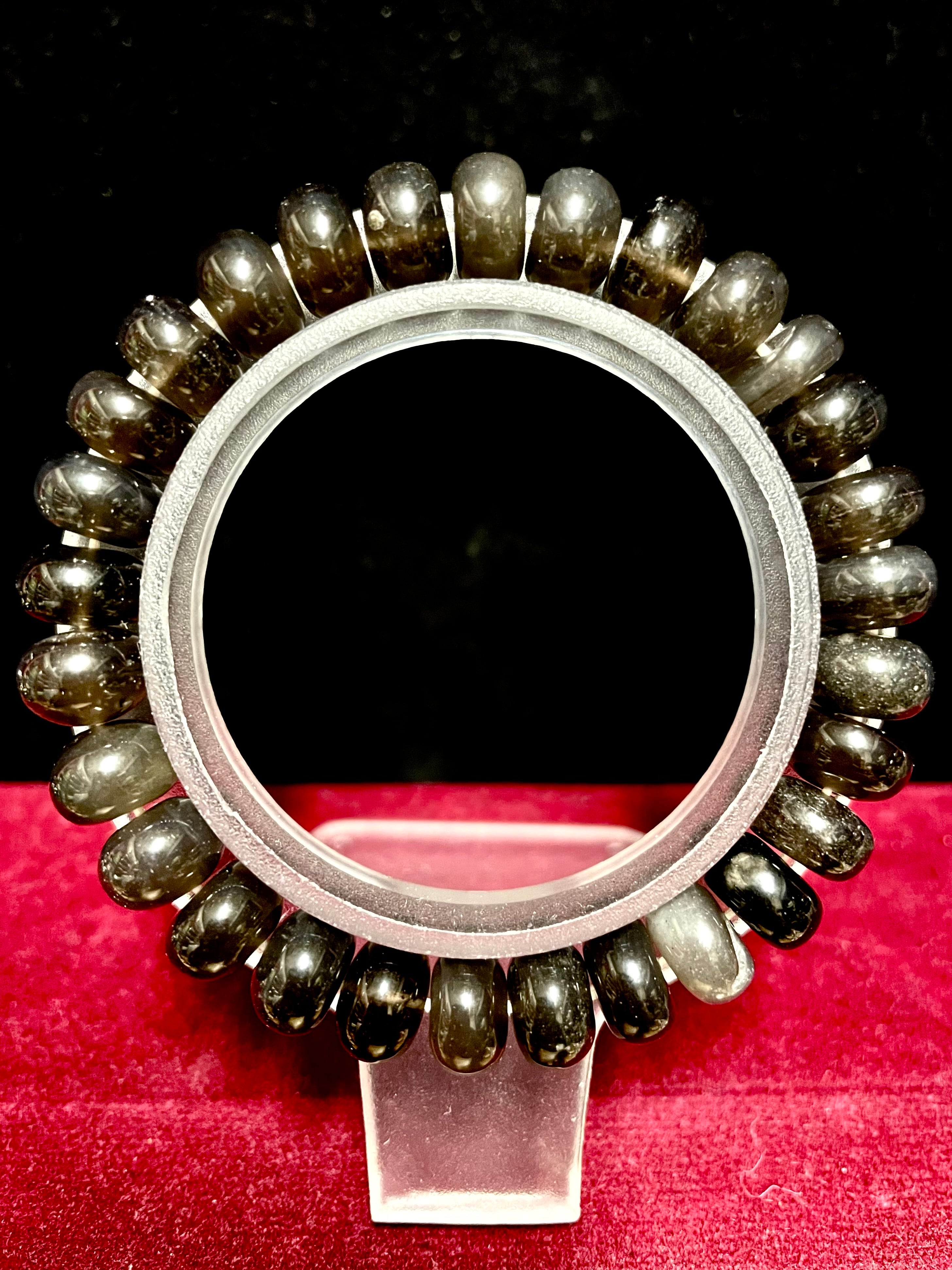 1) 心の癒し「アグニマニタイト」研磨ビーズ・ブレスレットA