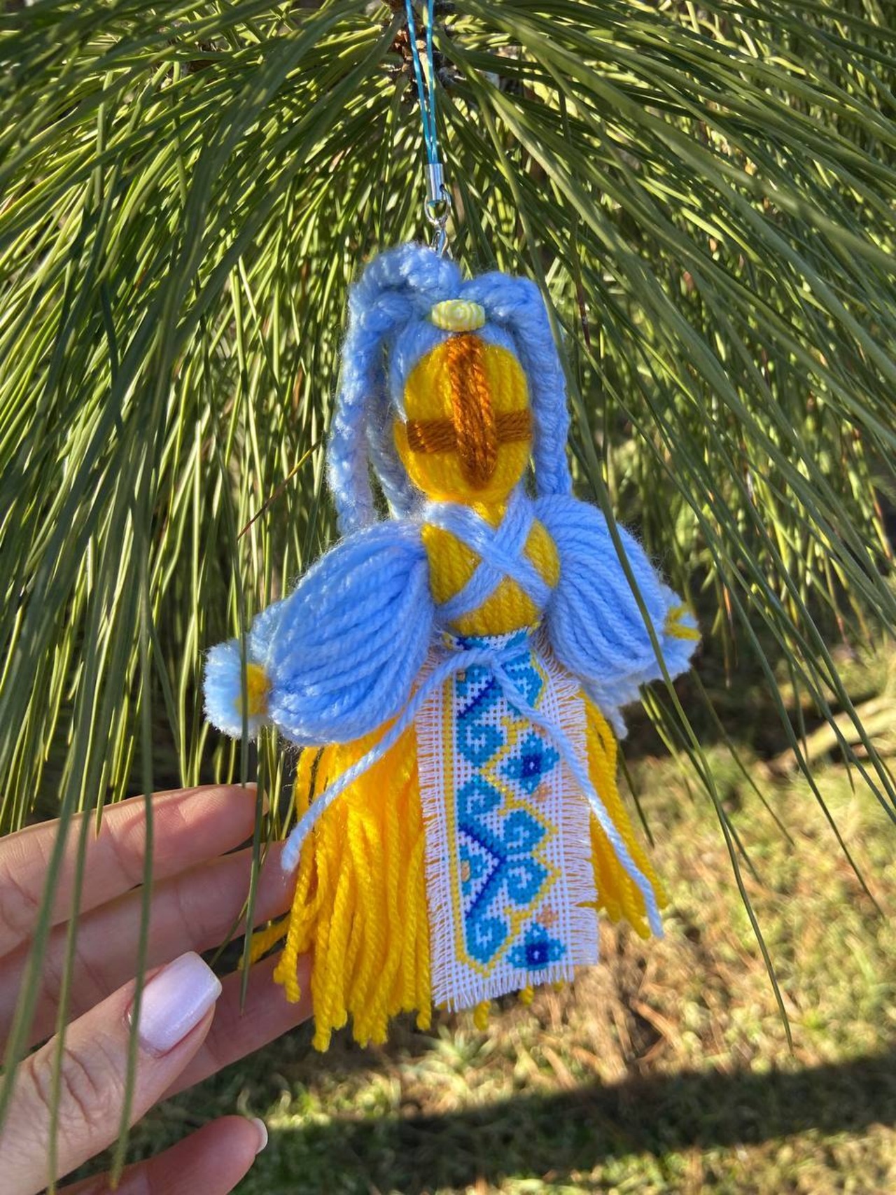 UA.Designer手作りモタンカ（ウクライナの御守り） - 3