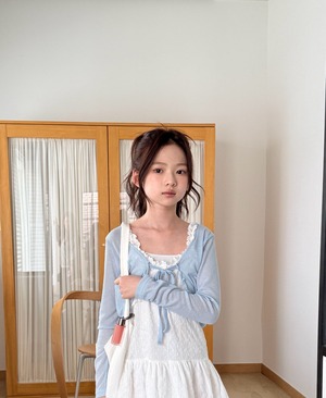 [COMMA] Frill Cardigan (160/170) / [콤마] 프릴가디건 (160/170)