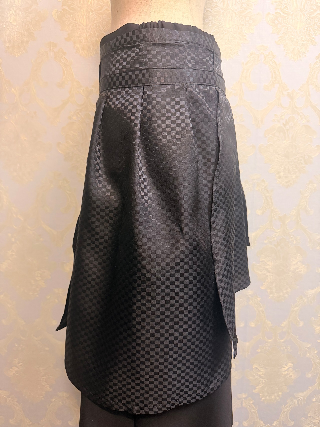 ラップスカート付きタックワイドパンツ