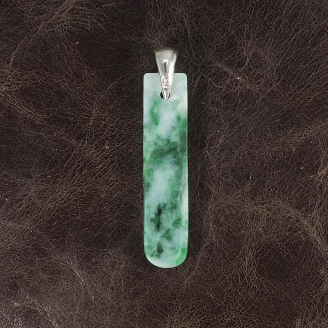 糸魚川翡翠 深緑 ペンダントトップ 3.4g Itoigaw green Jadeite