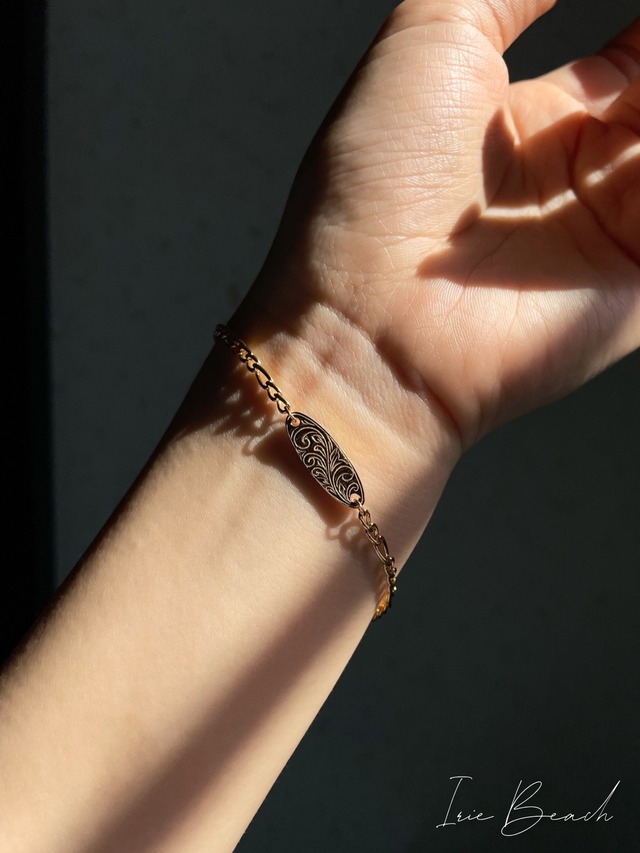 oval plate bracelet