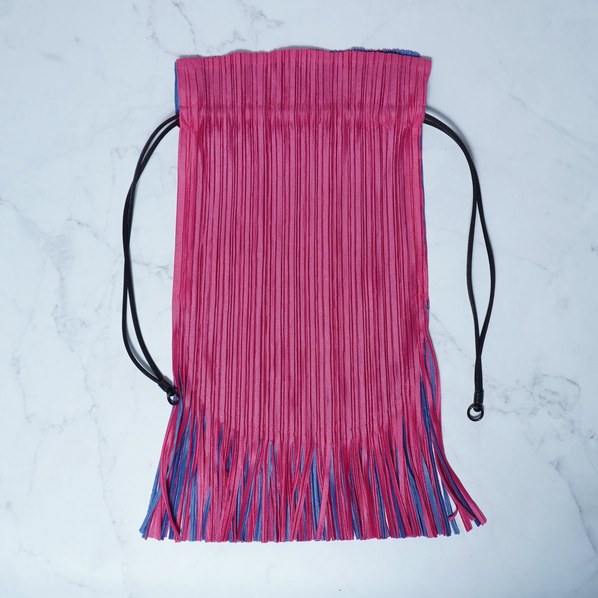 PLEATS PLEASE ISSEY MIYAKE プリーツ巾着バイカラー PLEATS PLEASE】プリーツプリーズ イッセイミヤケ バイカラーフリンジ