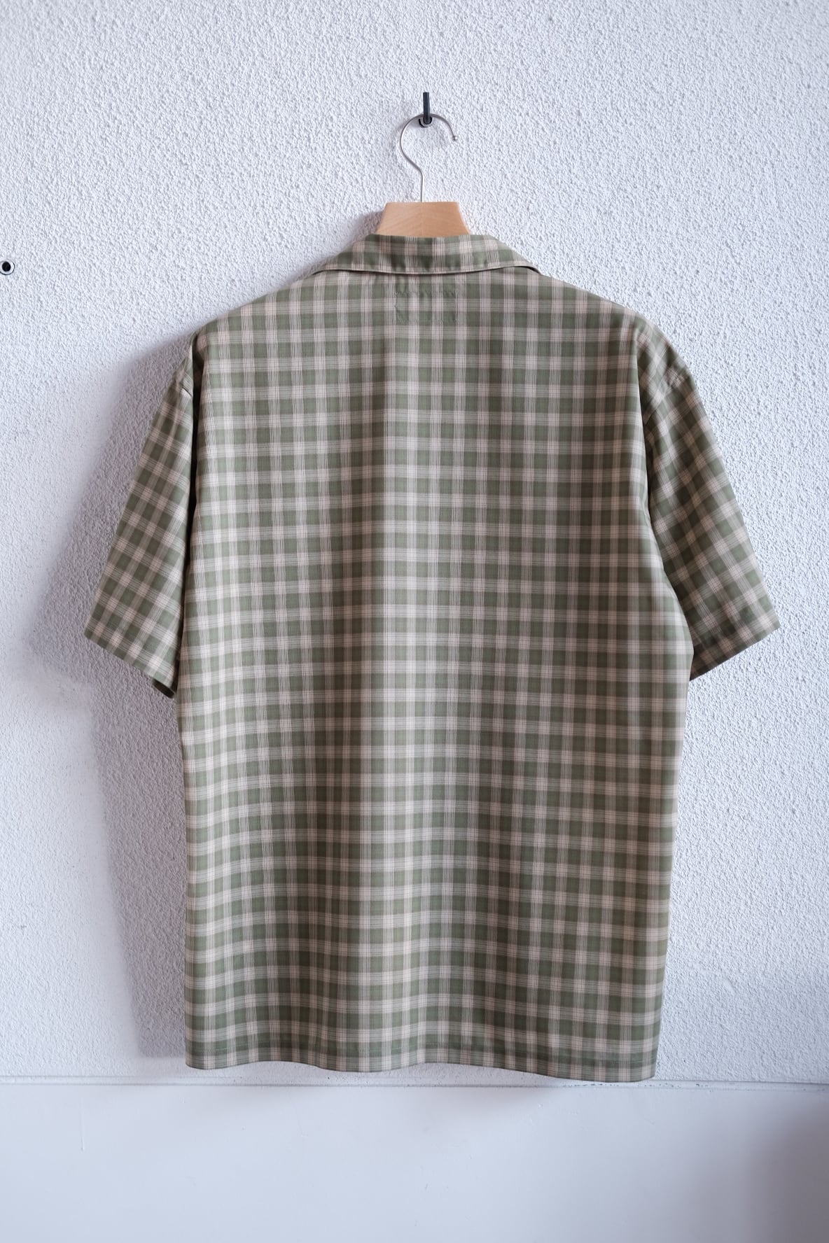 BROWN by 2-tacs＜ブラウンバイツータックス＞Open collar | Inhigh