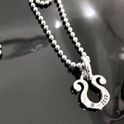 RHYTHMIC HORSESHOE with CUBIC ZIRCONIA PENDANT / リズミックホースシュー・キュービックジルコニアペンダント