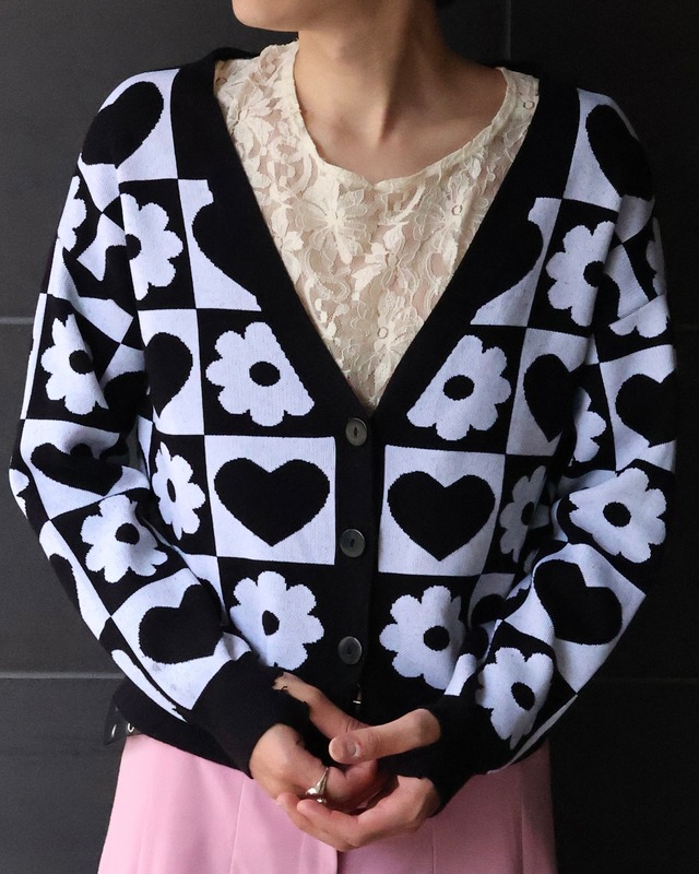 pop flower design short cardigan