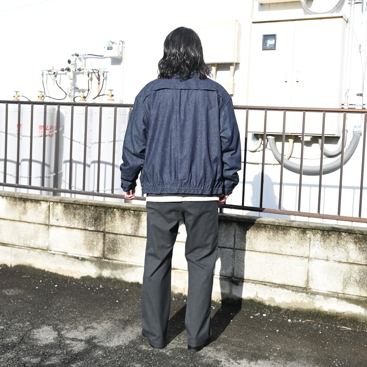 YASHIKI(ヤシキ)着回し抜群ハーフジップニット、普通に良いスラックスstyle