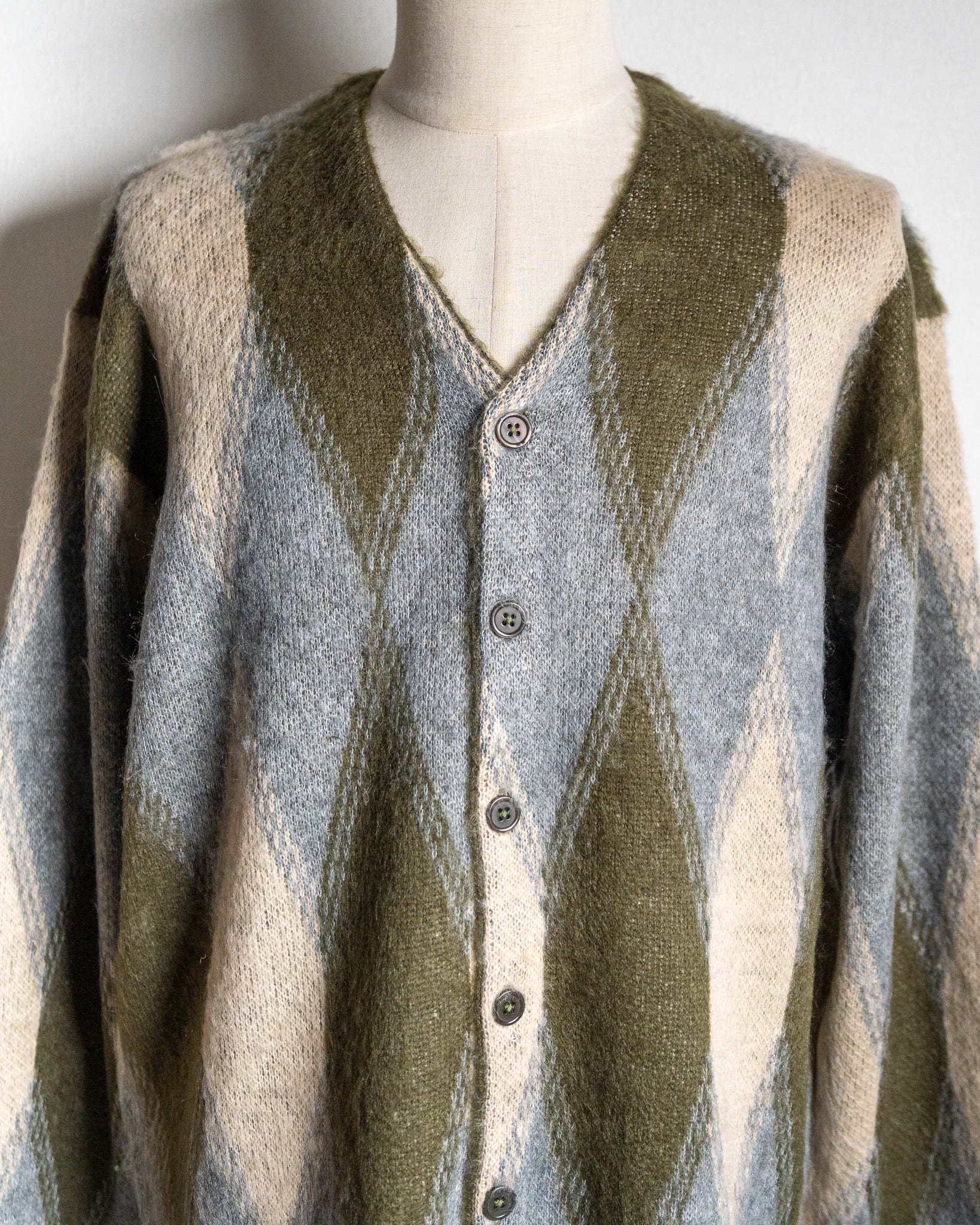 TOWN CRAFT】Vintage Pattern Shaggy Cardigan 