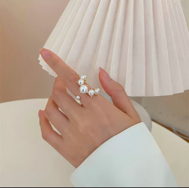Pearl ring