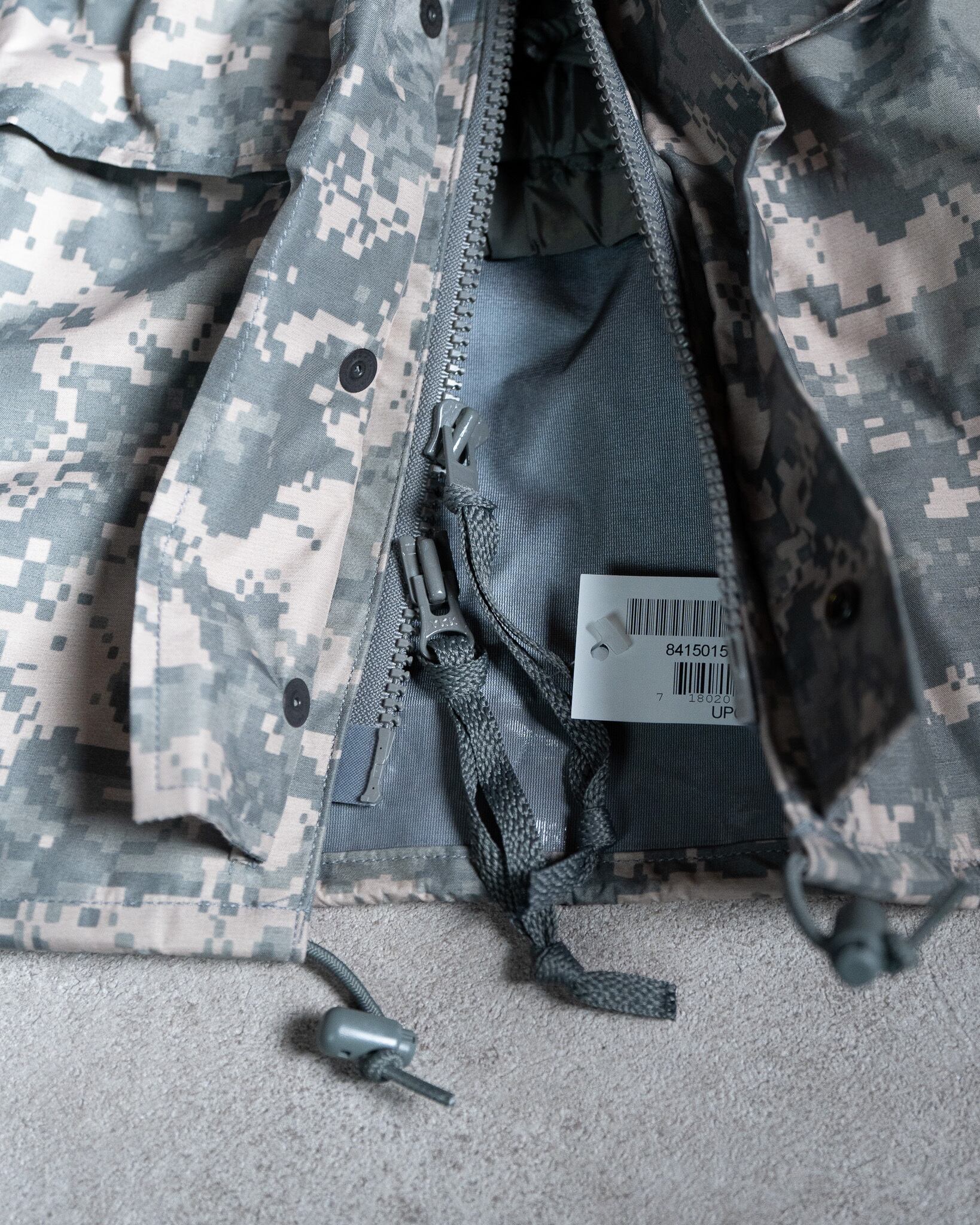 DEADSTOCK】U.S.Army ECWCS Gen2 ACU GORE-TEX PARKA 米軍 実物 エク