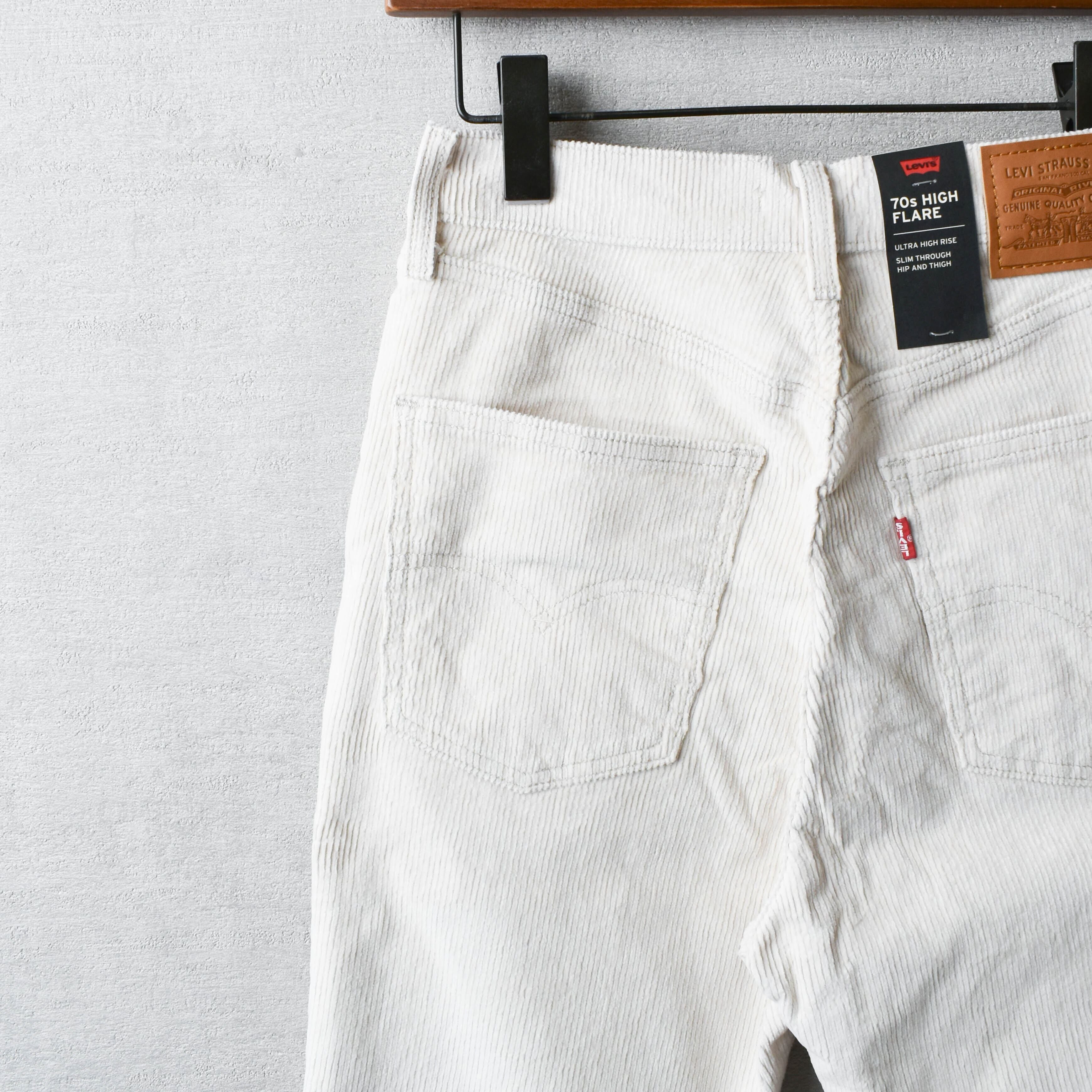 [NEW] LEVI'S 70S HIGH FLARE ベージュ A0899-0007