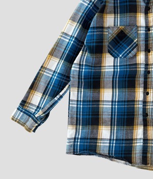 -DEE CEE- Vintage 70s XL Flannel Shirt
