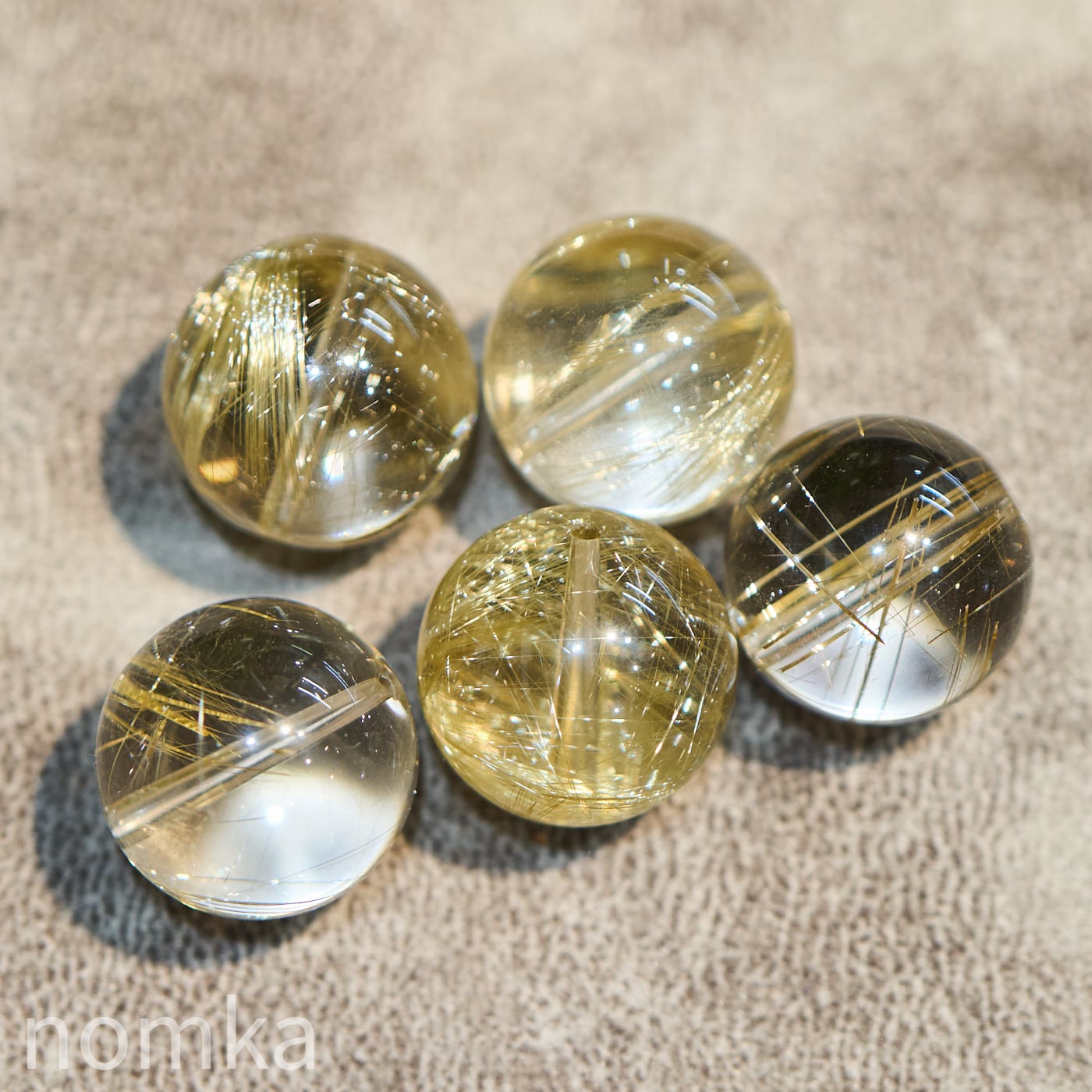 【中国産】ルチルクォーツのビーズ ルチルクォーツ【17mm/AA/ブラジル産】ビーズ／一粒売り | nomka